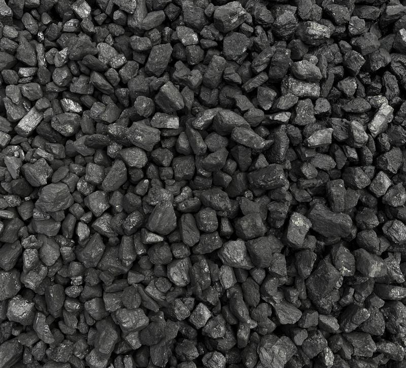 Węgiel kostka czy orzech – który rodzaj paliwa wybrać na zimę?