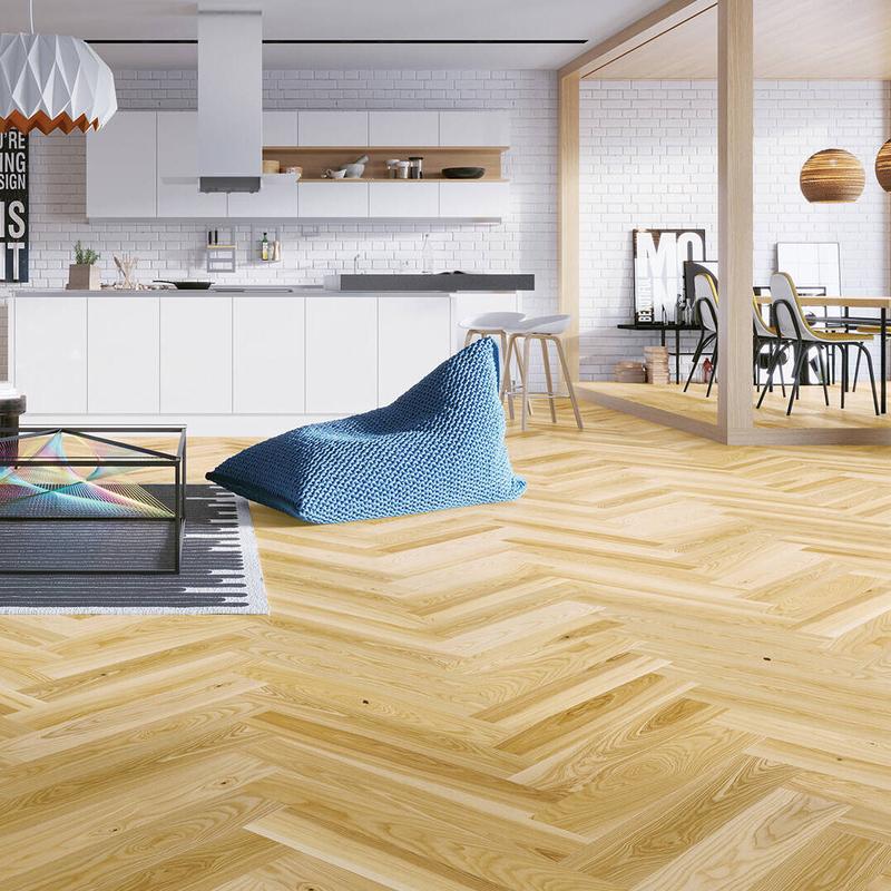 Zalety podłóg drewnianych i komfort cieplny